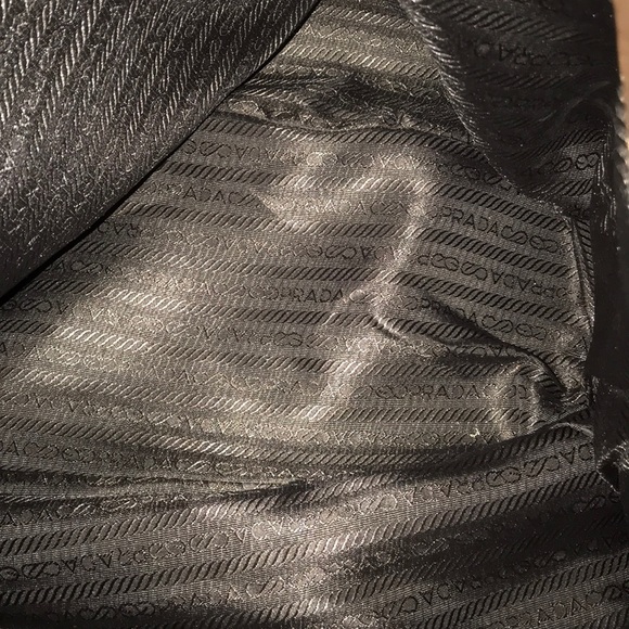 💕Authentic Prada Bag💕 - Picture 6 of 7